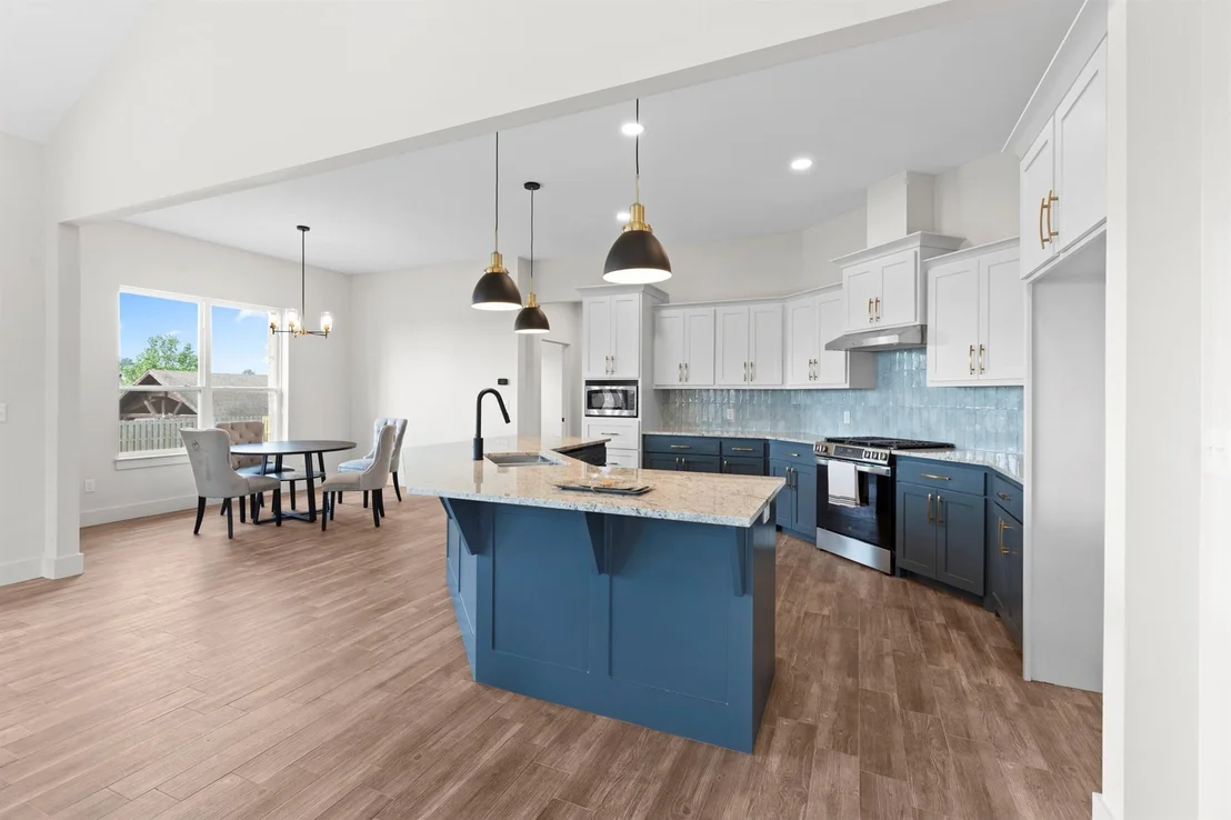 Photo of 16421 Clearview Drive