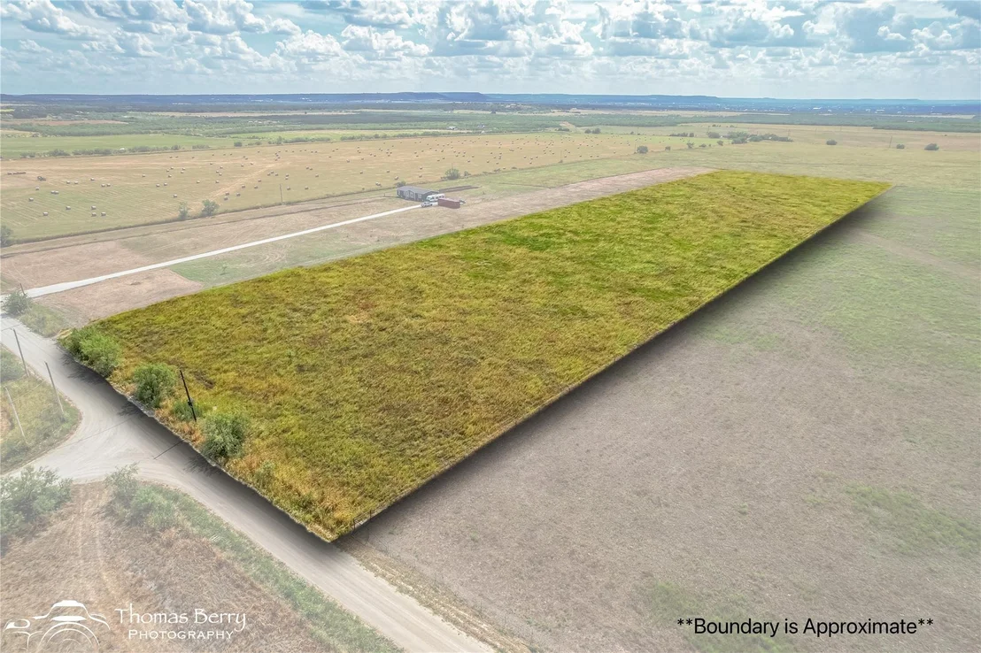 Photo of 5805 County Road 223