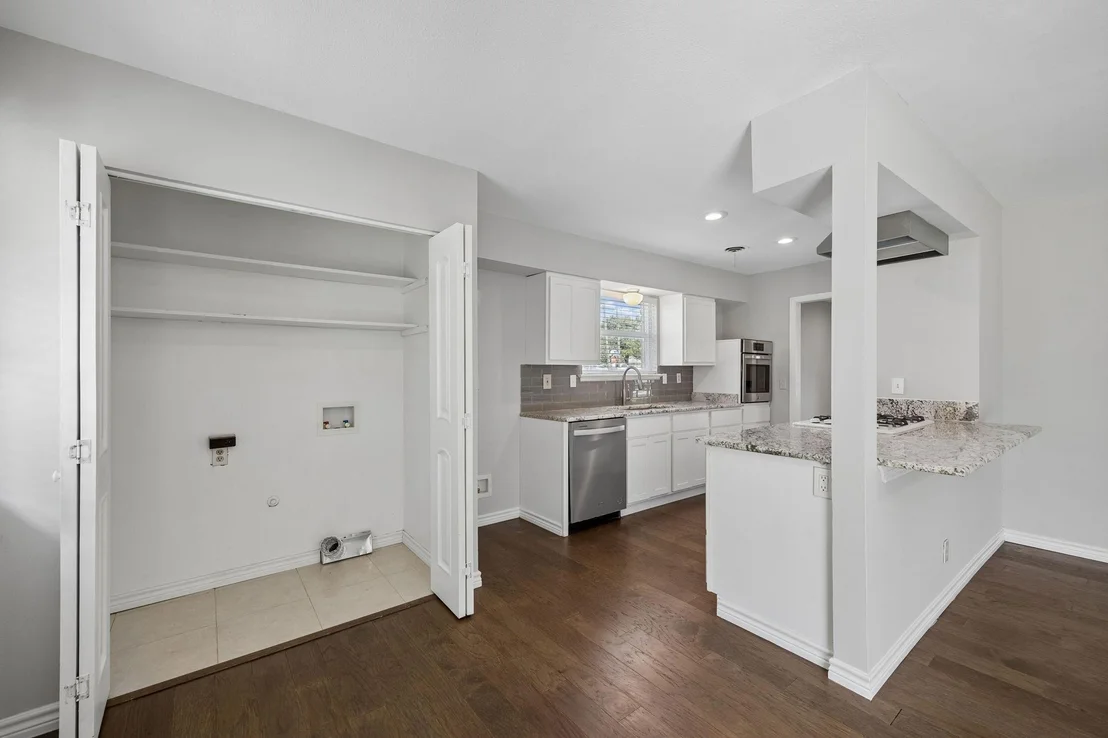 Photo of 1239 Evergreen Drive