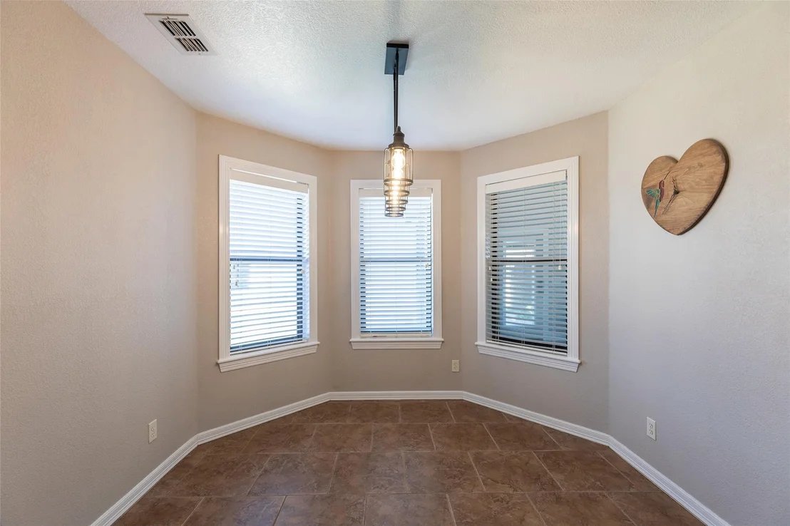 Photo of 174 Sanford Lane