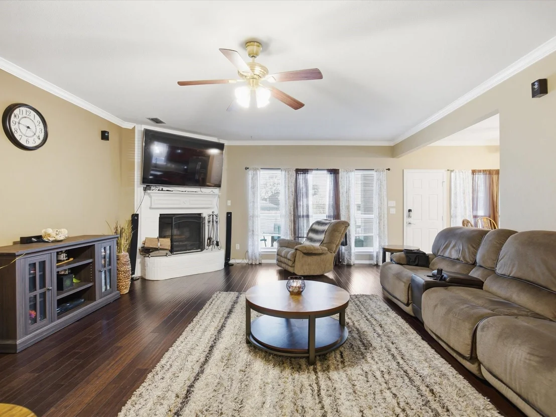 Photo of 5004 Vaquero Drive