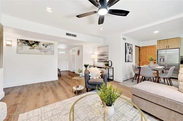 Photo of 5917 Maple Lane