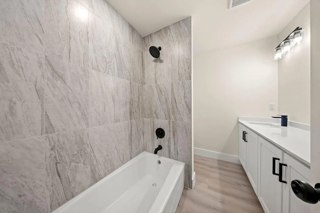 Photo of 3409 Buckingham Drive