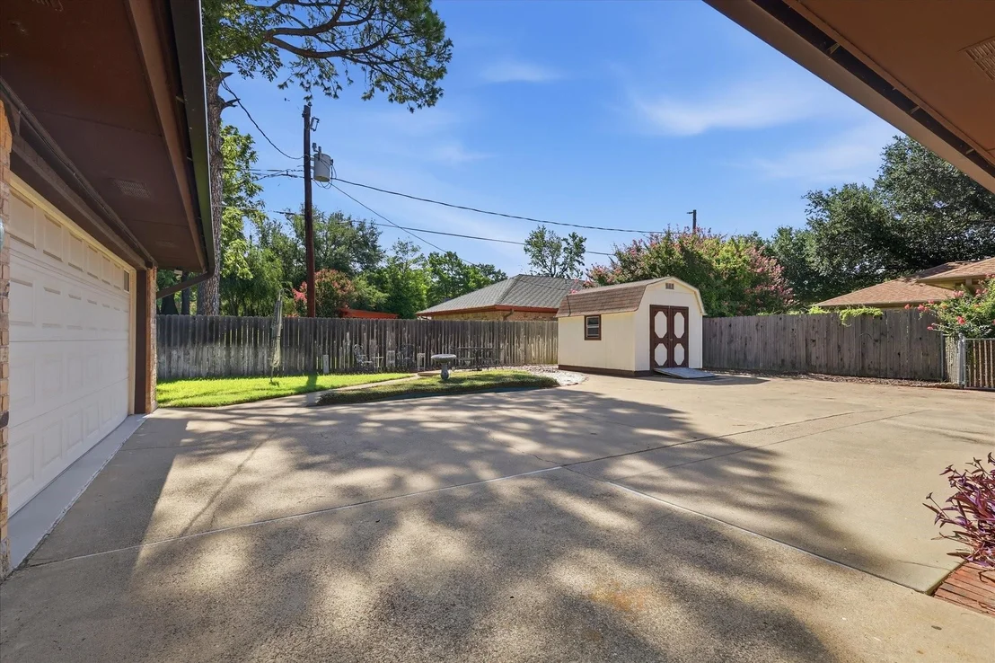 Photo of 2509 Radcliffe Drive