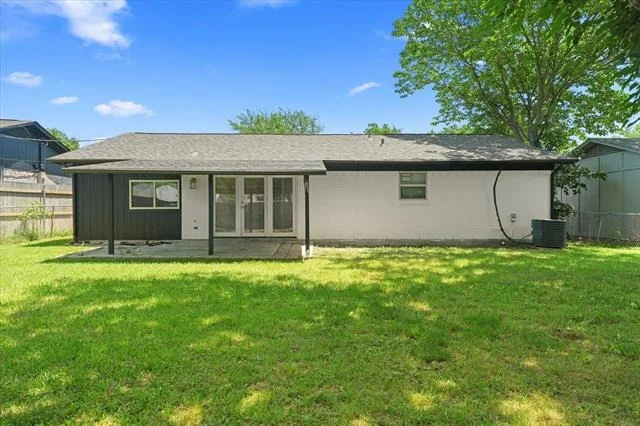 Photo of 1222 Saturn Drive