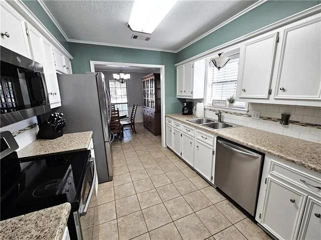 Photo of 804 Crestline Drive