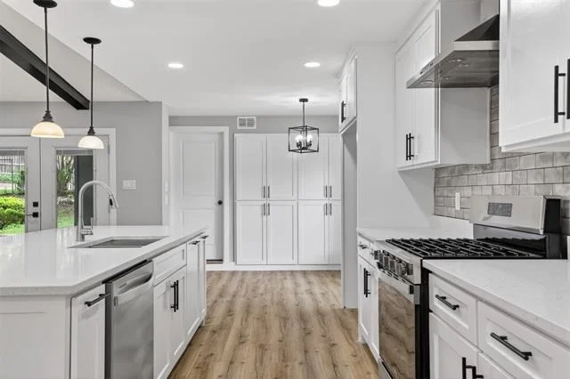 Photo of 3204 Greenbriar Lane