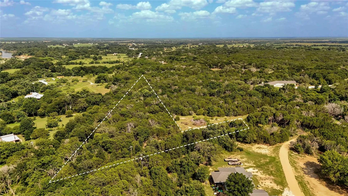 Photo of 2168 Patrick Crossing
