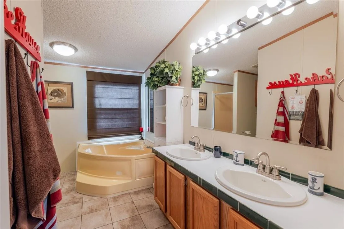 Photo of 4441 Chapel Road