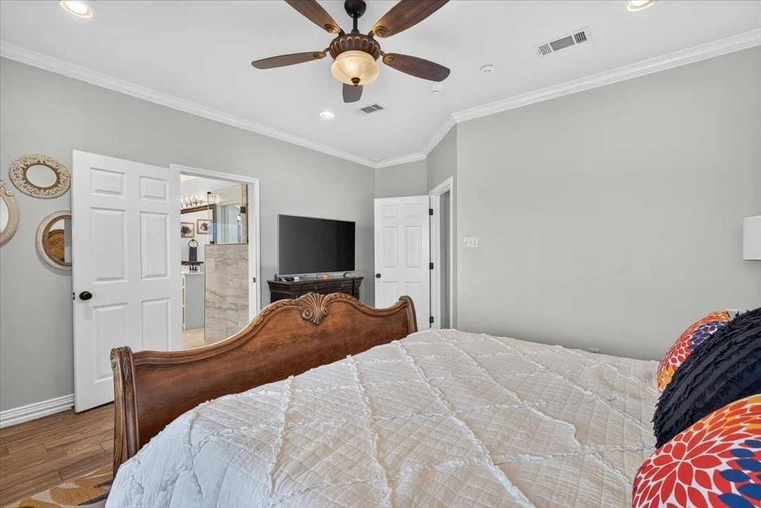 Photo of 507 Nob Hill Lane