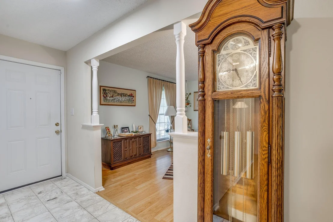 Photo of 1512 Lamplighter Lane