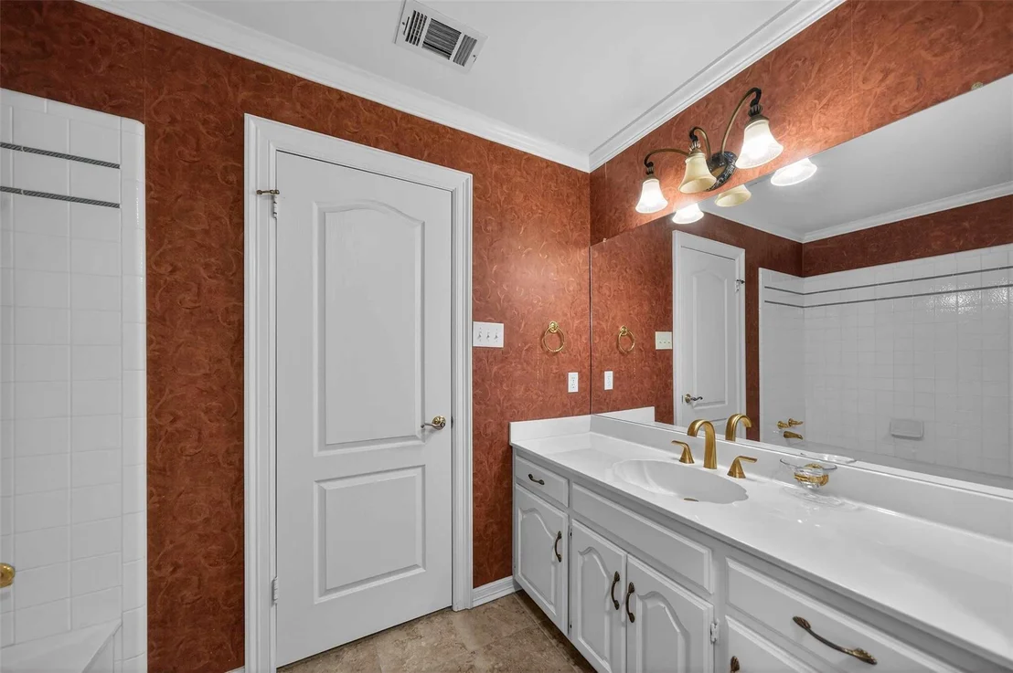 Photo of 504 Hyde Park Drive