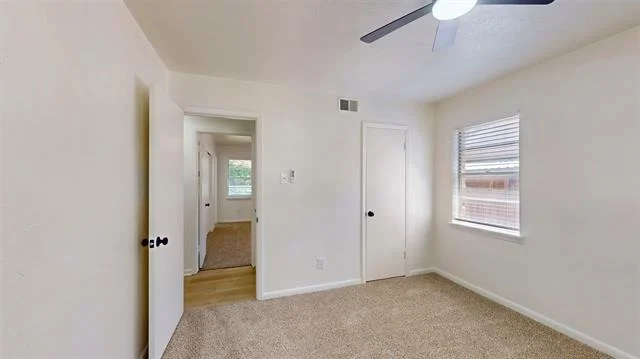 Photo of 2530 Robin Lane