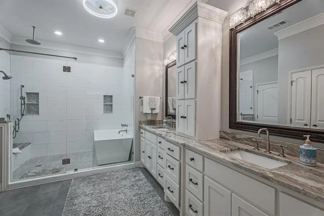 Photo of 2615 Harborside Drive