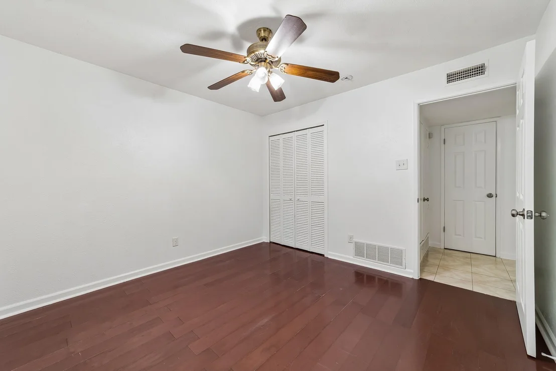 Photo of 10239 Green Ash Road