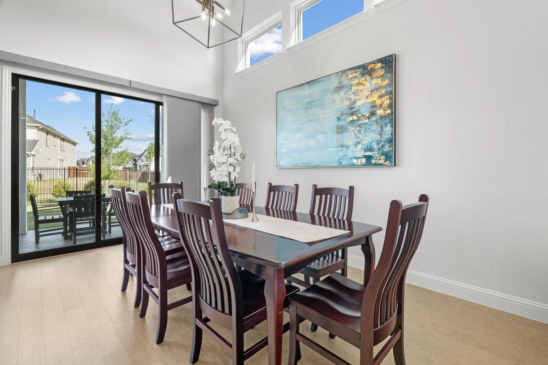 Photo of 4733 Valley Peak