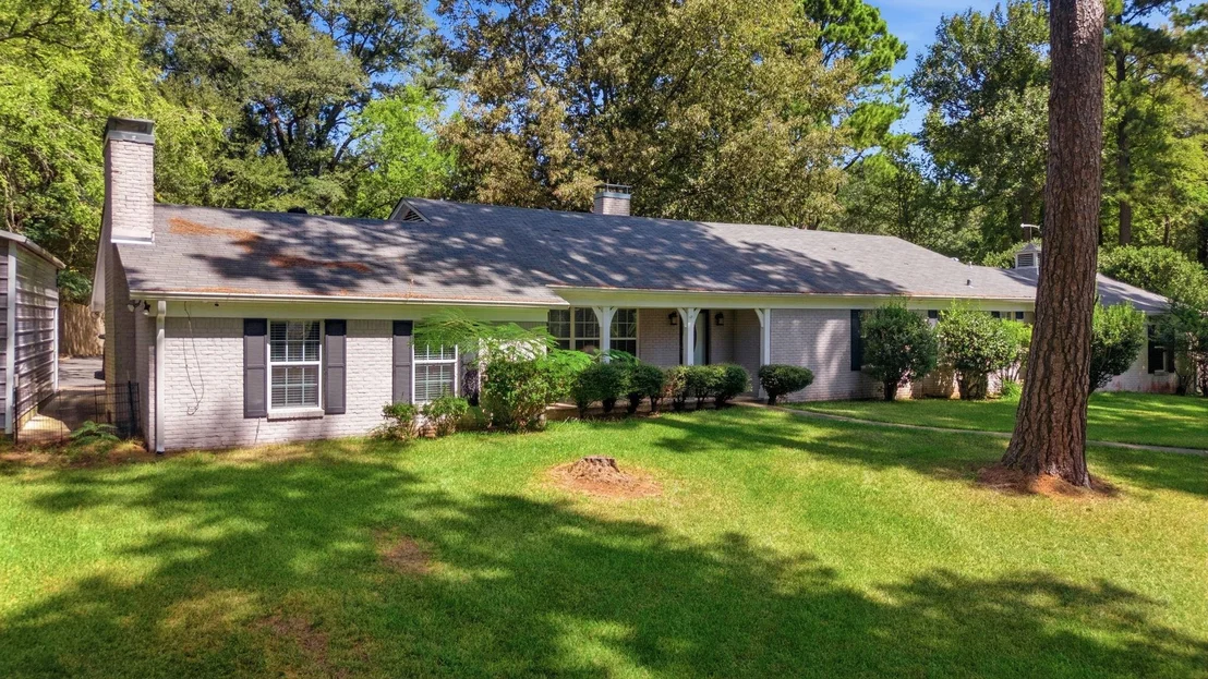 Photo of 1316 Pine Hill Drive