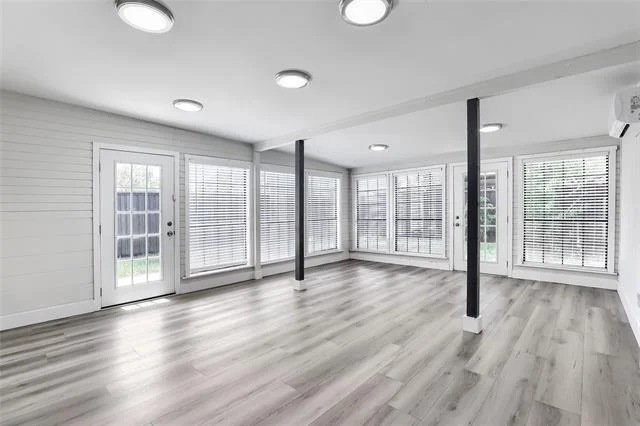 Photo of 6817 Wickliff Trail