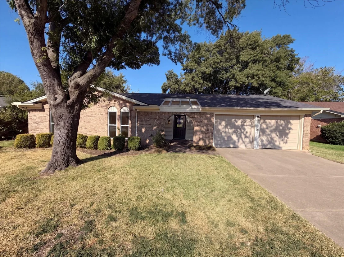 Photo of 2209 Mountainview Drive
