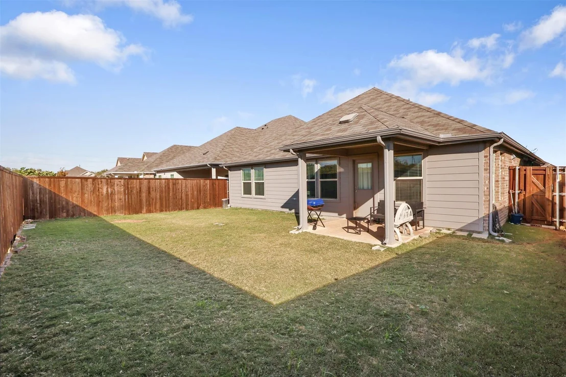 Photo of 3505 Kingsview Drive