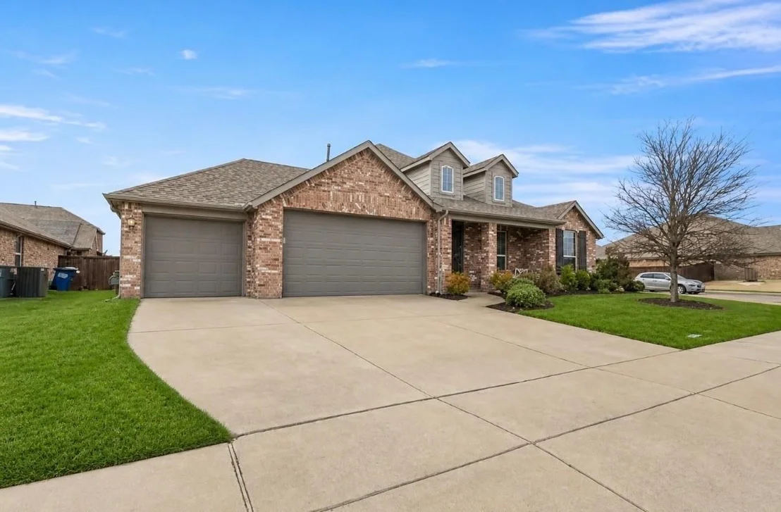 Photo of 1300 Lawnview Drive
