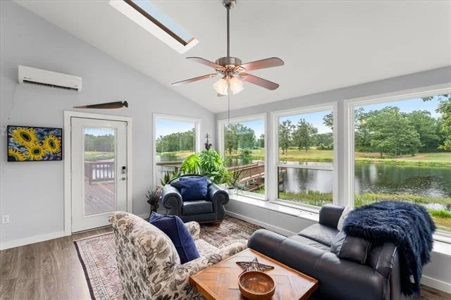 Photo of 992 RS County Road 4325