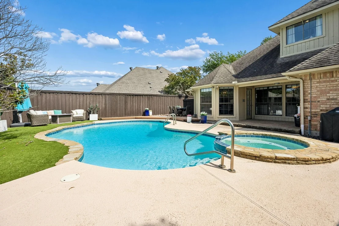 Photo of 5833 Gallant Fox Lane