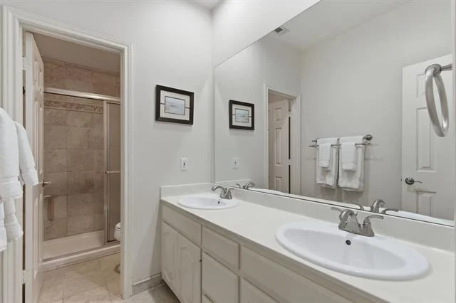 Photo of 8644 Forest Glen Drive