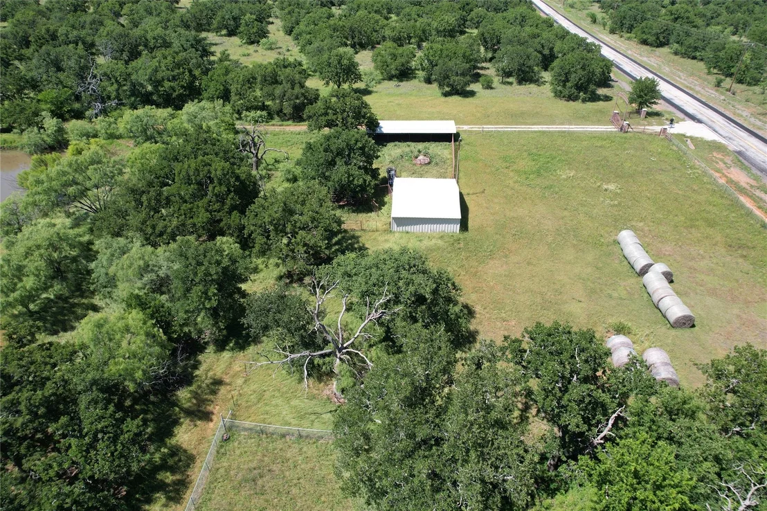 Photo of 628 Robinson Road
