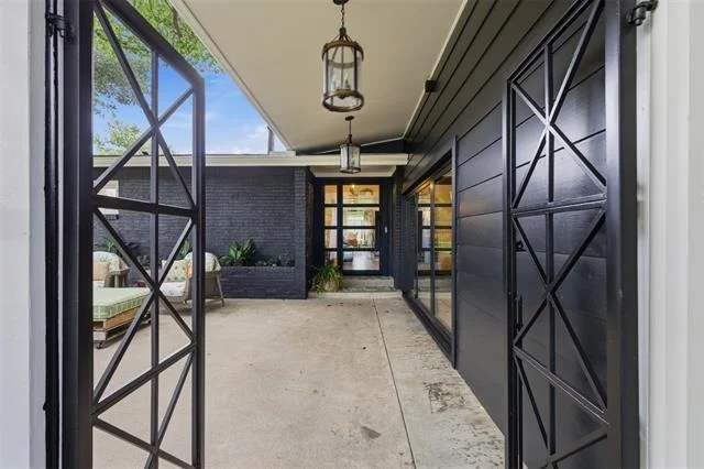 Photo of 6475 Fortune Road