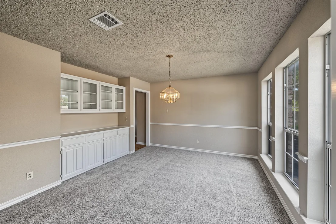 Photo of 1500 Arrowhead Drive