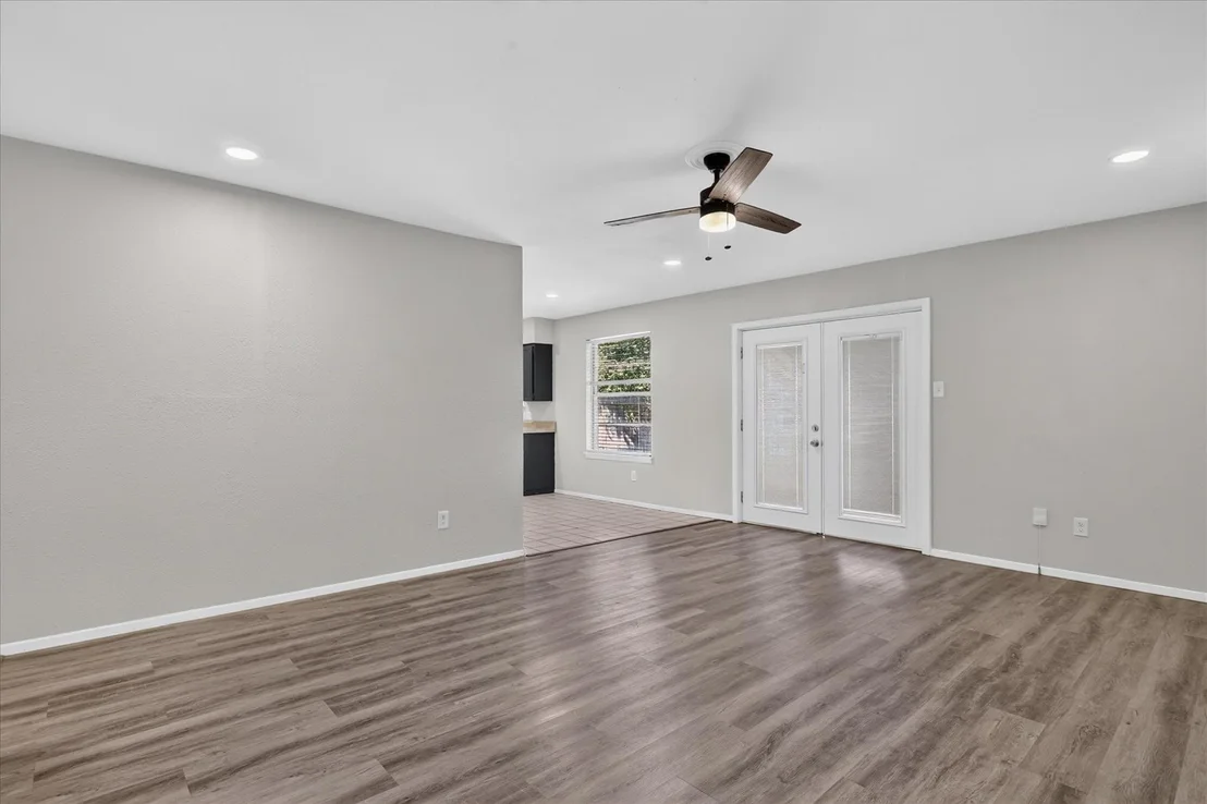 Photo of 628 Lisa Street
