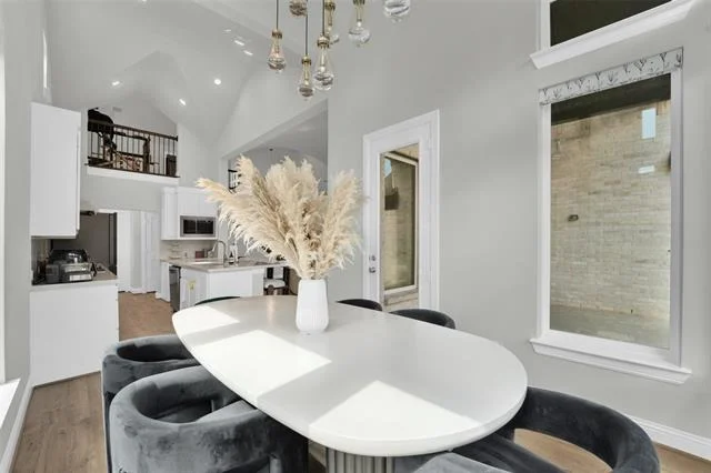 Photo of 3520 Helios Lane