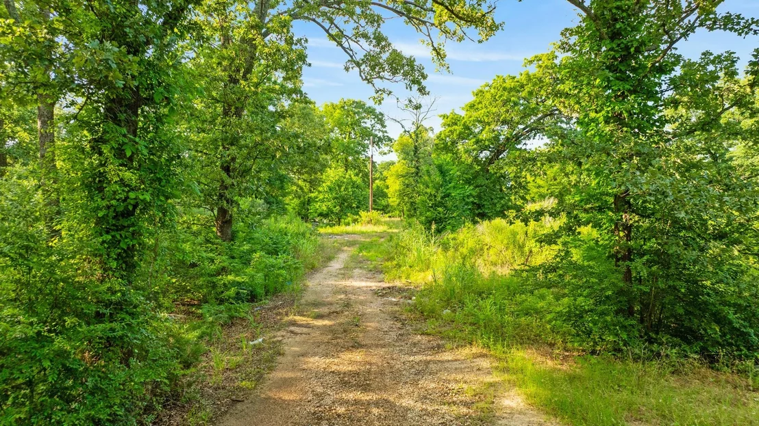 Photo of 5200 County Road 45080