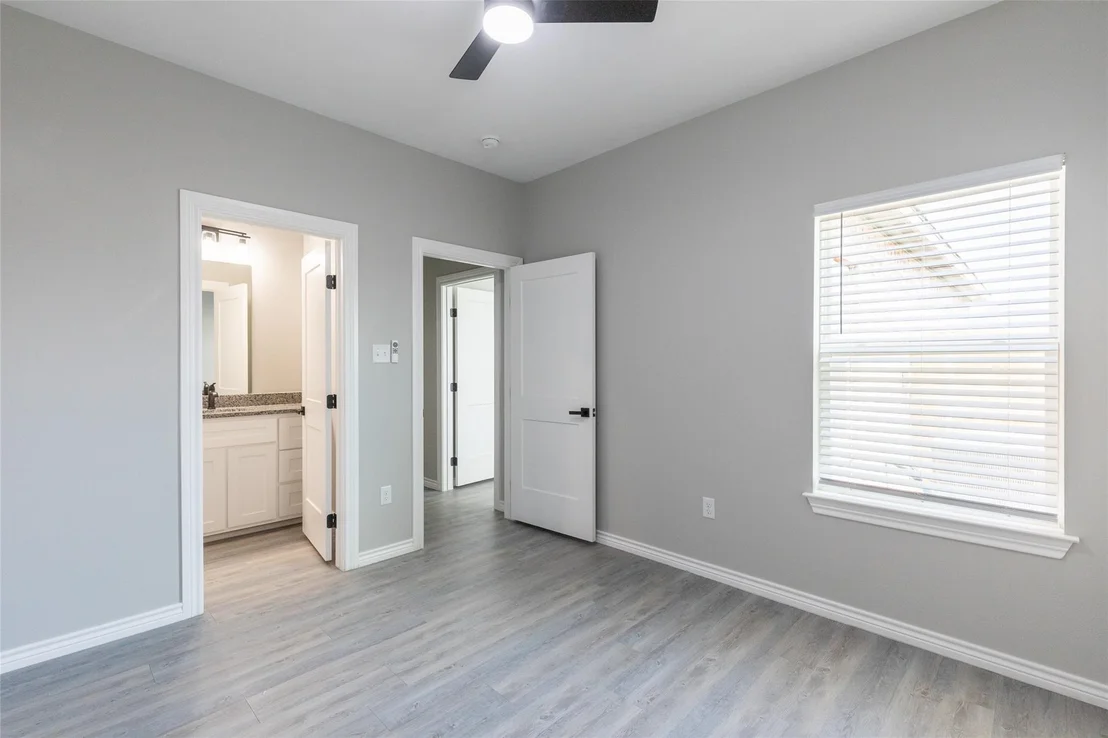 Photo of 7908 Freedom Crest Avenue