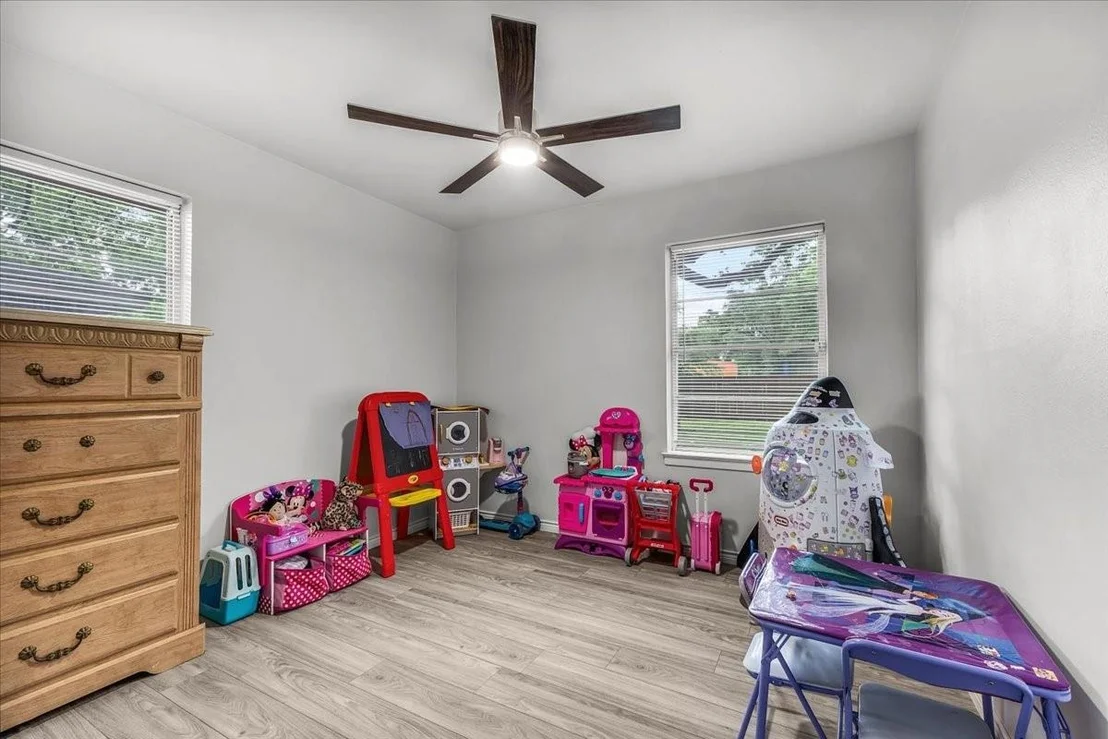 Photo of 2244 Cambridge Drive