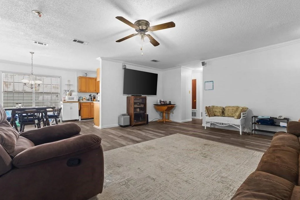 Photo of 1101 Doe Run Drive