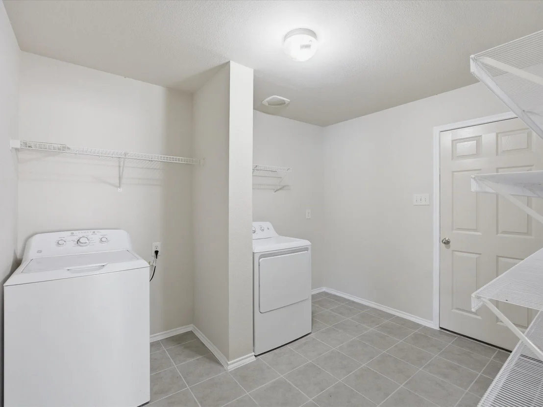 Photo of 2021 Laughlin Road