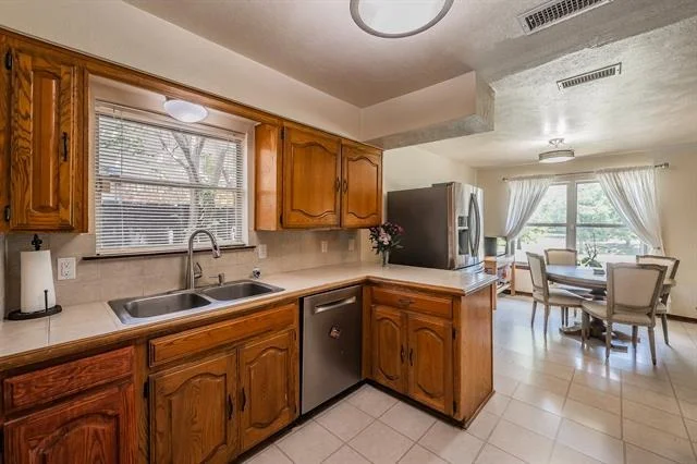Photo of 13511 Rawhide Parkway
