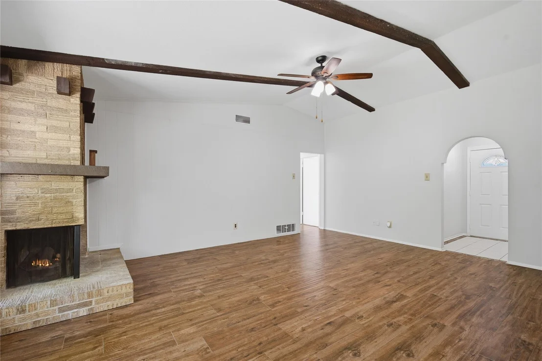 Photo of 2015 Inverness Drive