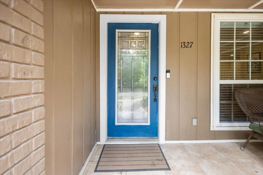 Photo of 1327 BRIDLE PATH Lane