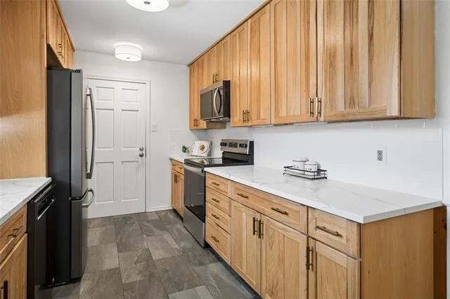 Photo of 628 Parkview Lane
