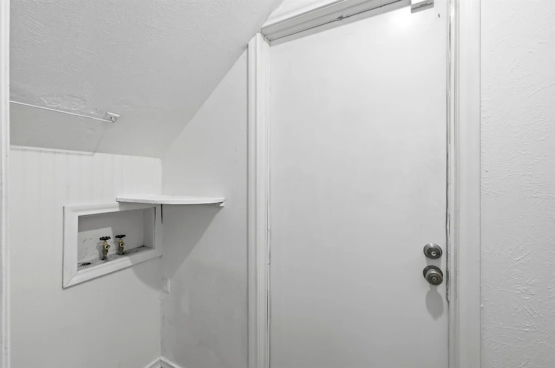 Photo of 806 Waggoner Drive