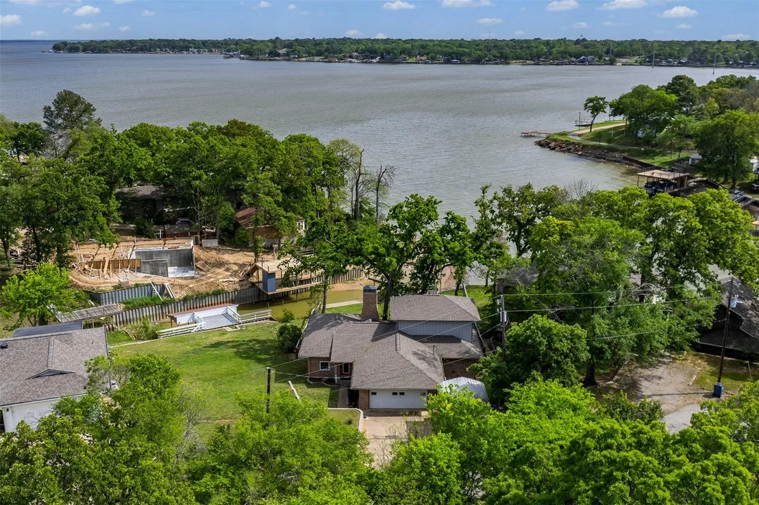 Photo of 316 Oak Lane