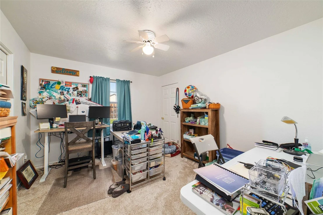 Photo of 1600 Shaw Drive
