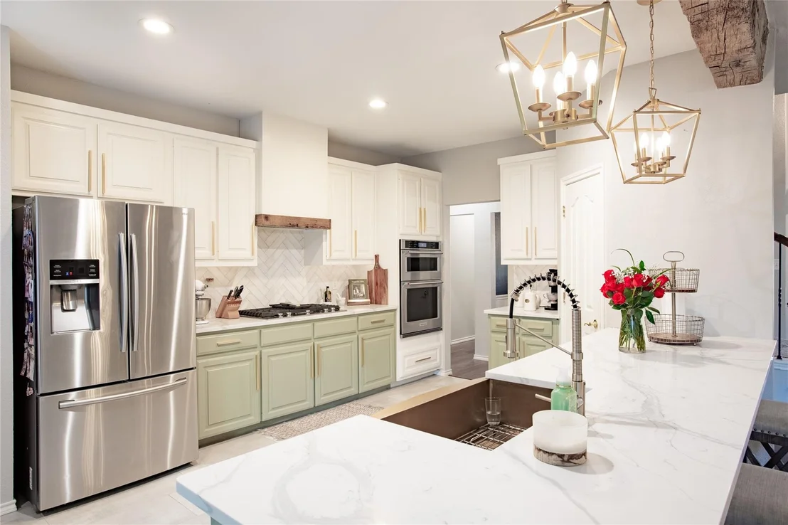 Photo of 10520 Stoneside Trail