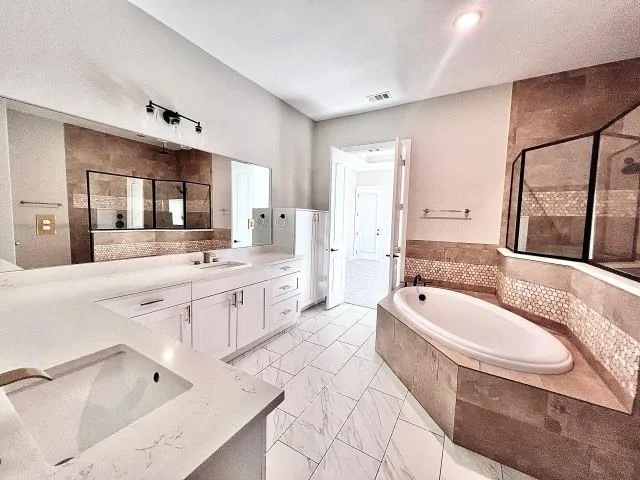 Photo of 401 Willow Drive