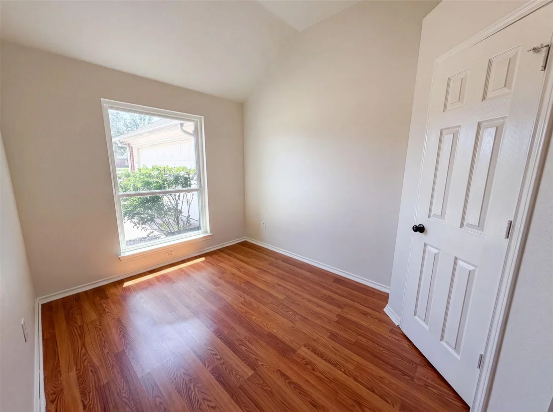 Photo of 324 Cascade Drive