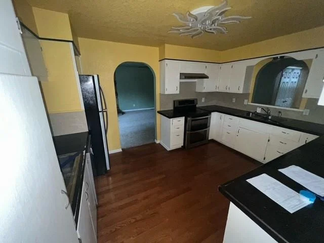 Photo of 817 Tanglewood Drive
