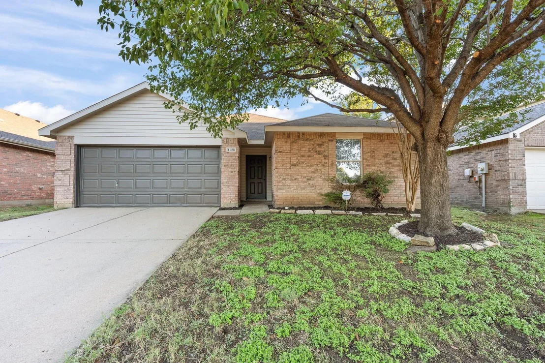 Photo of 1128 Boxwood Drive